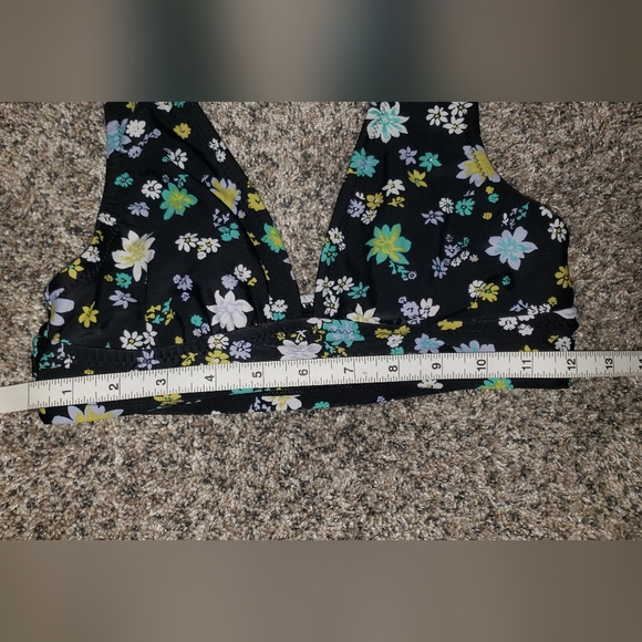 Shade & Shore Green and Black Bikini - Picture 3 of 5